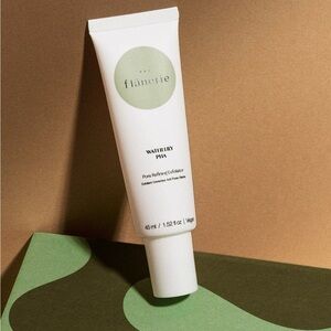 Flanerie Water Lily PHA Pore Refining Exfoliator 1.52oz/45ml Gentle Exfoliating